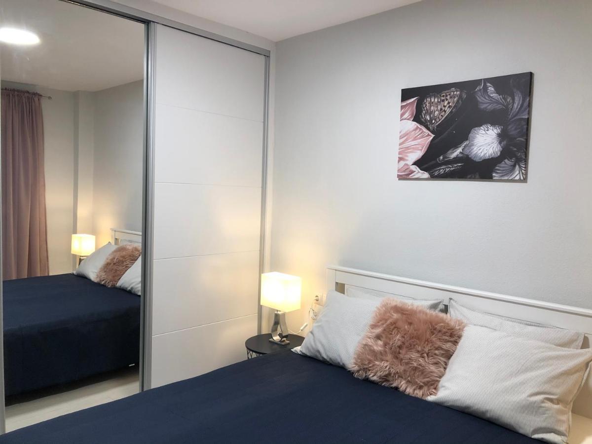 Victoria Luxury Beachfront Apartment In Benalmadena Costa Exterior foto